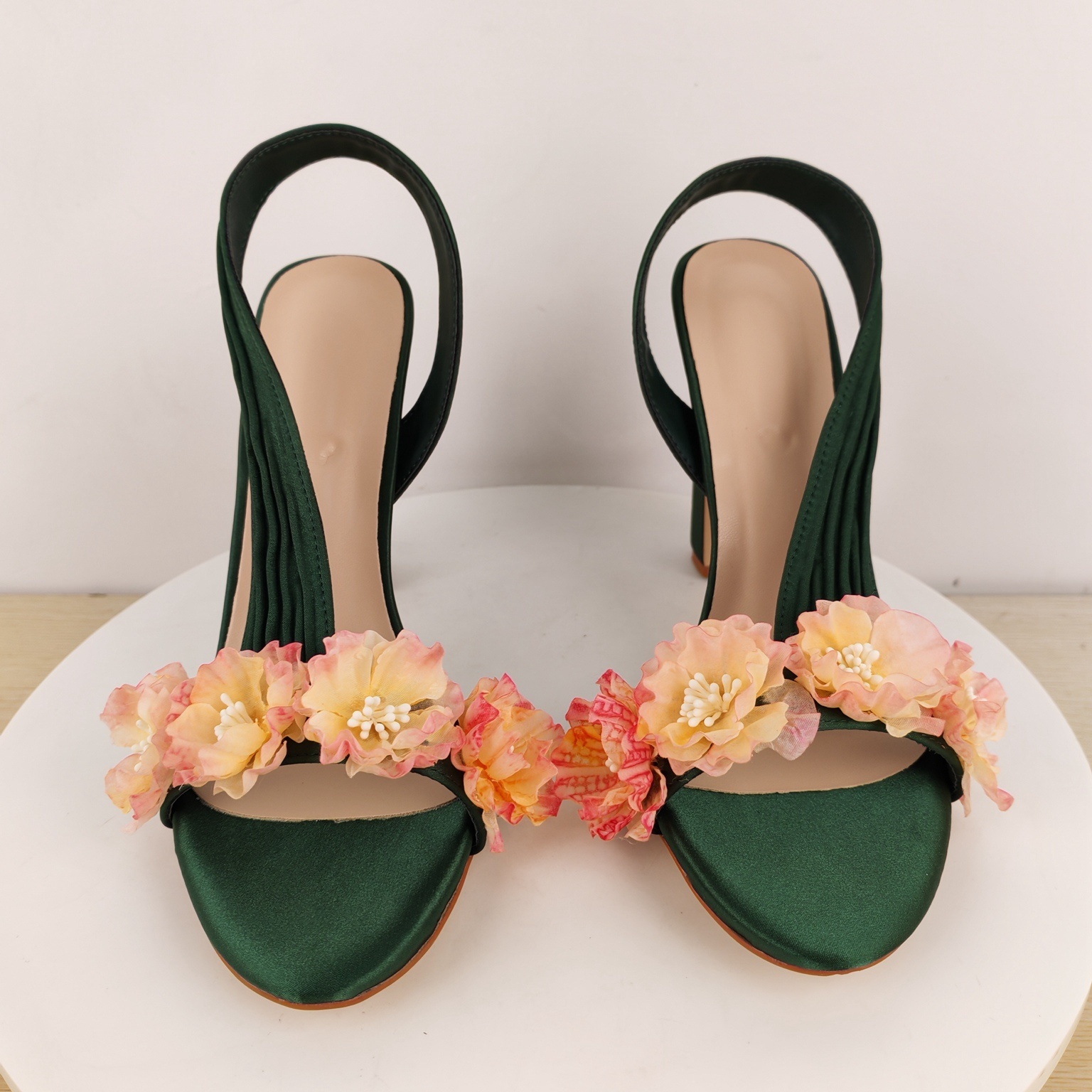 Block Heels Slingback Flowers  - Slip Dress Satin ulasan dan harga
